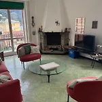 Casa Carlicchia With Terrace And Sea View Apartment *