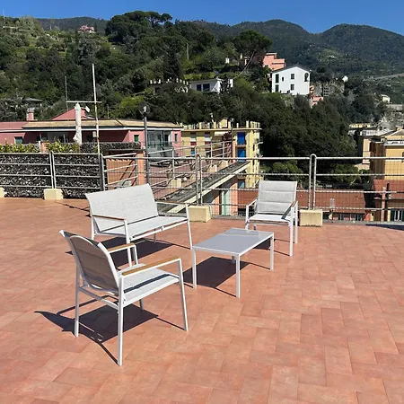Casa Carlicchia With Terrace And Sea View Апартаменты *