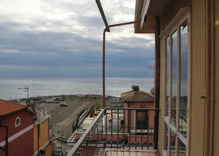 Casa Carlicchia With Terrace And Sea View Apartman *